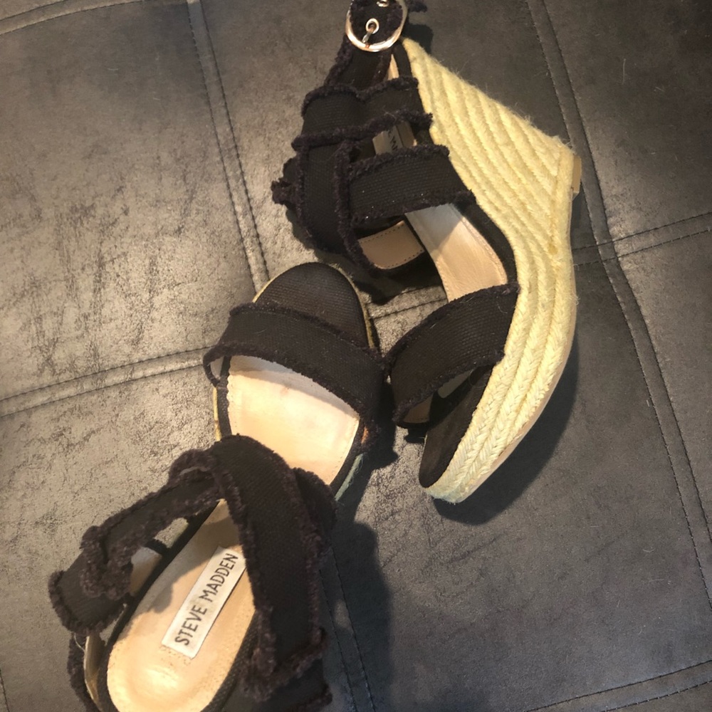 Steve Madden black frayed espadrille sandal